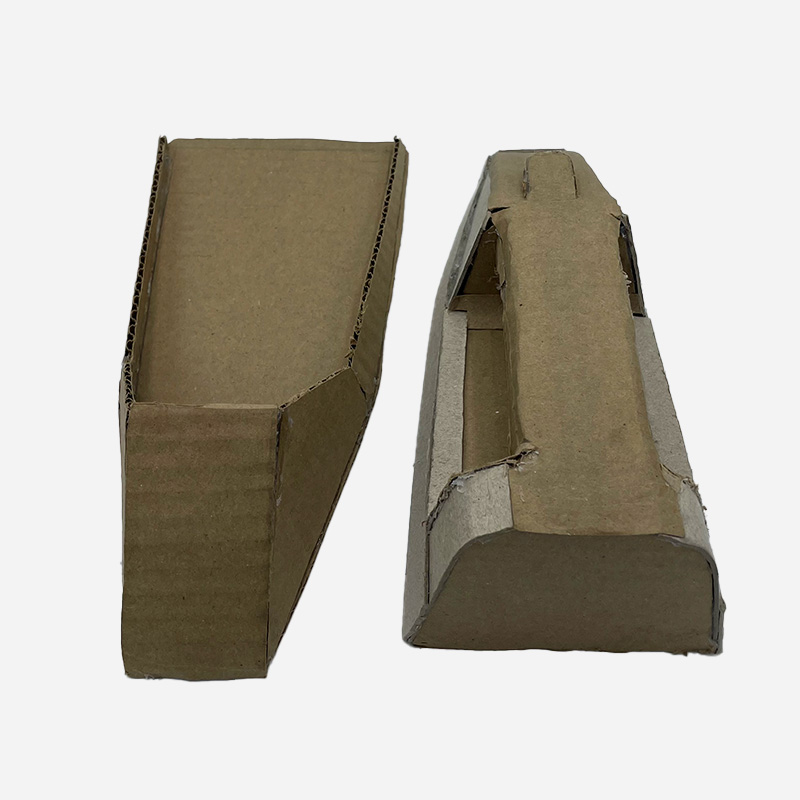 Cardboard model — steamer volume
